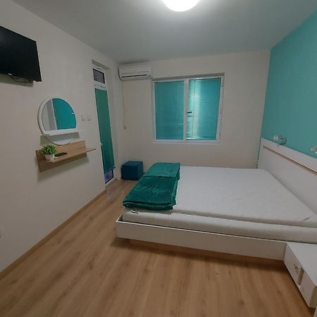 Exotic Guest House Sozopol Bagian luar foto