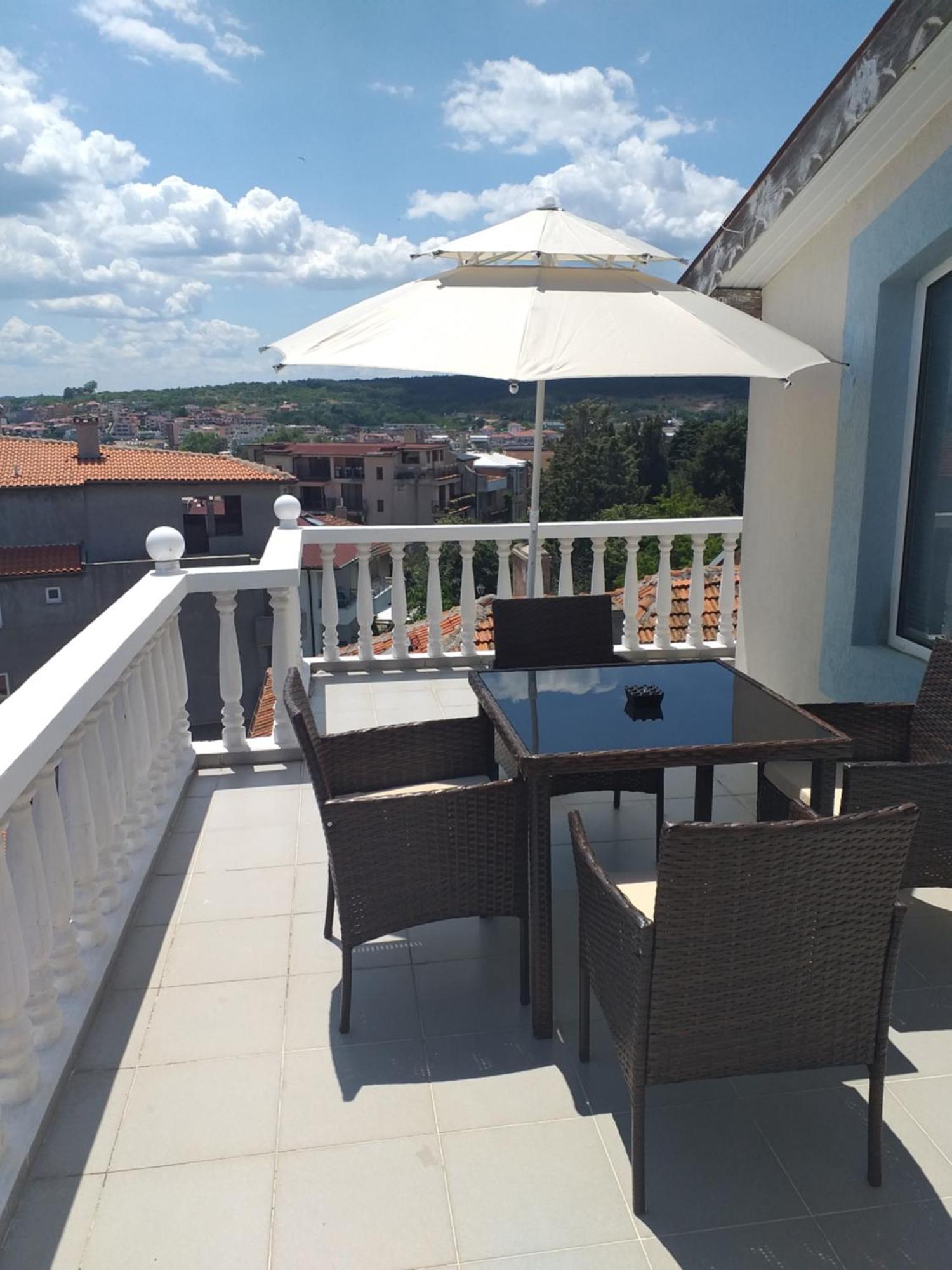 Exotic Guest House Sozopol Bagian luar foto