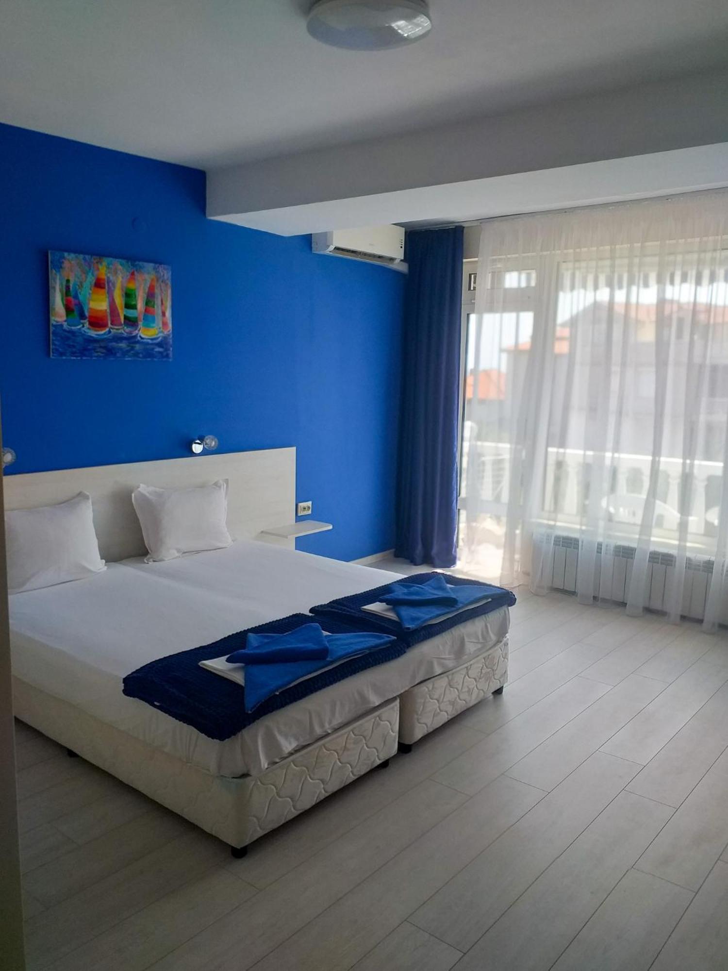 Exotic Guest House Sozopol Bagian luar foto
