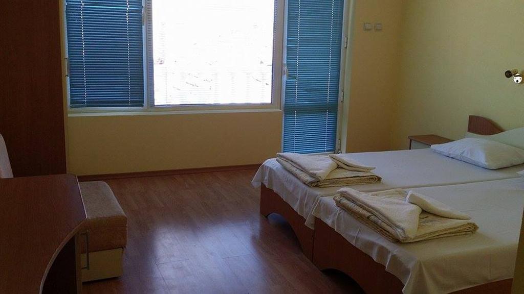 Exotic Guest House Sozopol Ruang foto
