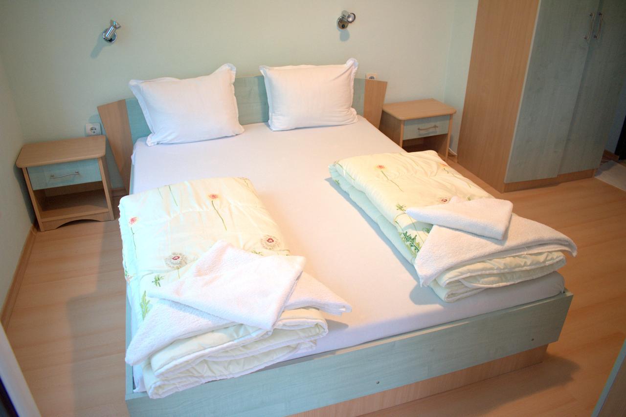 Exotic Guest House Sozopol Bagian luar foto