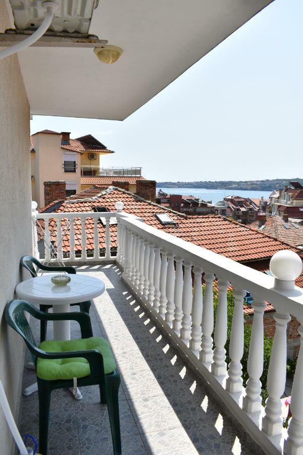 Exotic Guest House Sozopol Bagian luar foto