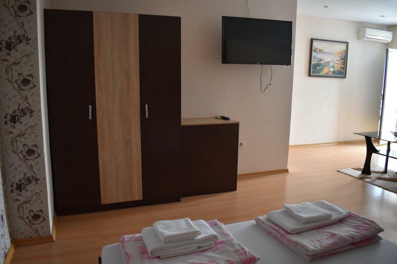 Exotic Guest House Sozopol Bagian luar foto