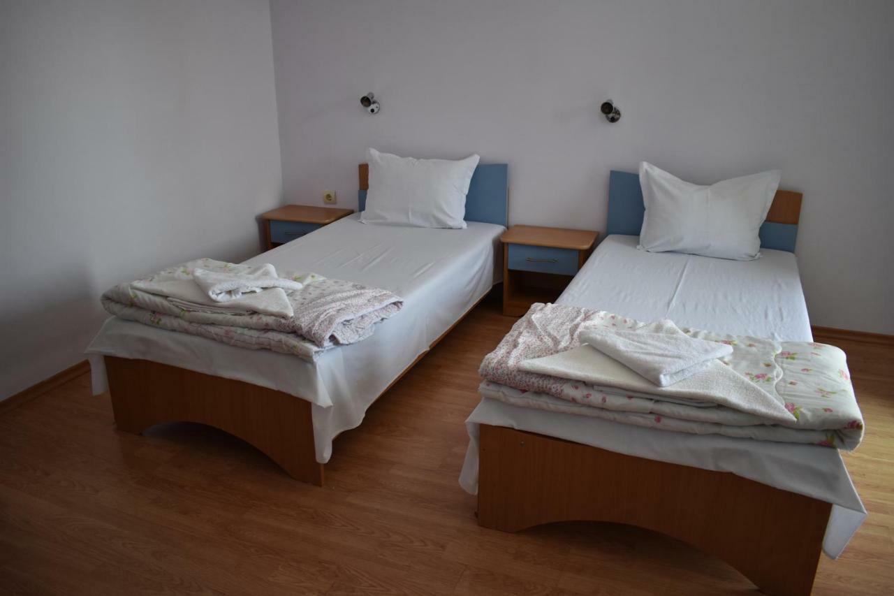 Exotic Guest House Sozopol Bagian luar foto
