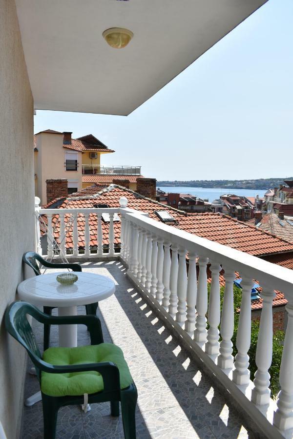 Exotic Guest House Sozopol Bagian luar foto