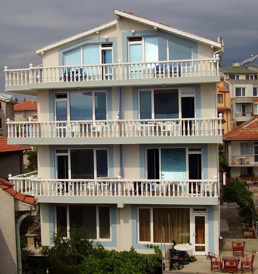 Exotic Guest House Sozopol Bagian luar foto